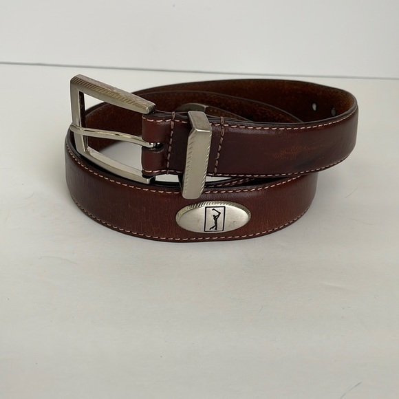 PGA Tour Men’s Belt Brown 40

Good used condition 
Smoke free home